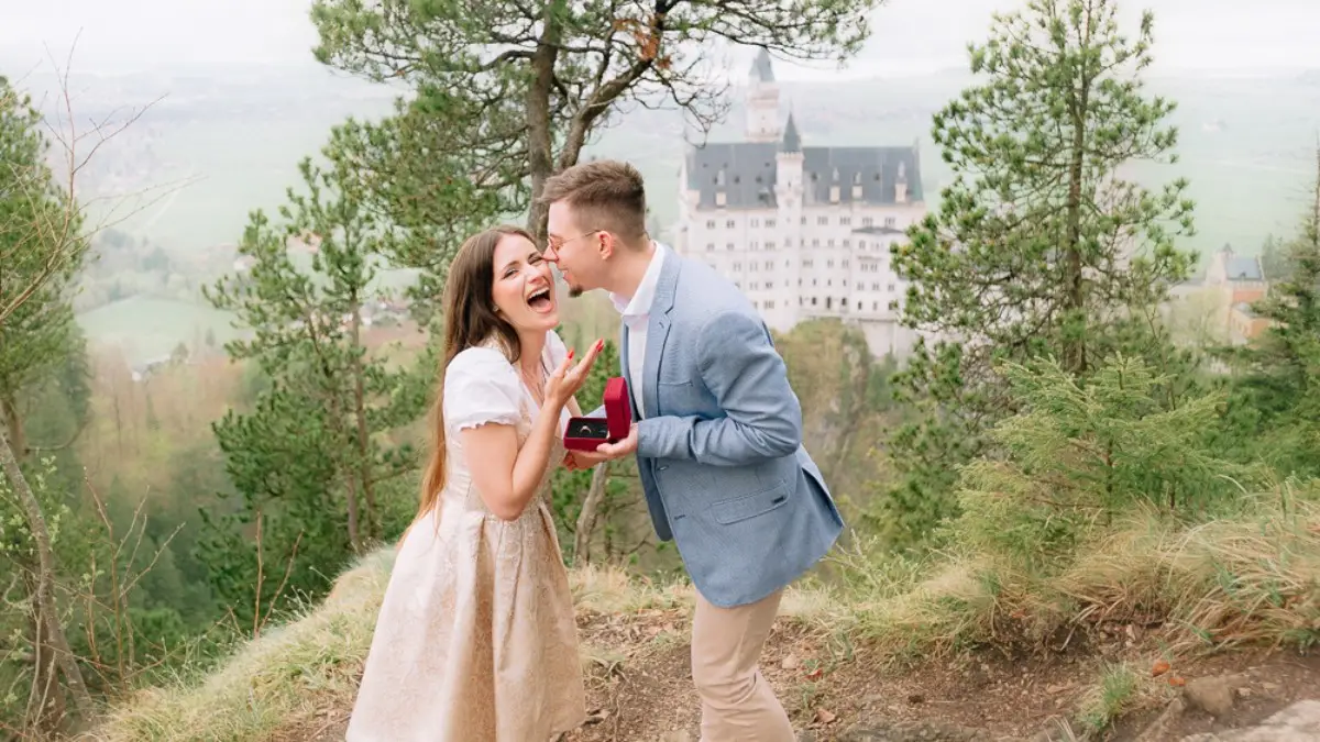 A couple’s photoshoot near Neuschwanstein Castle